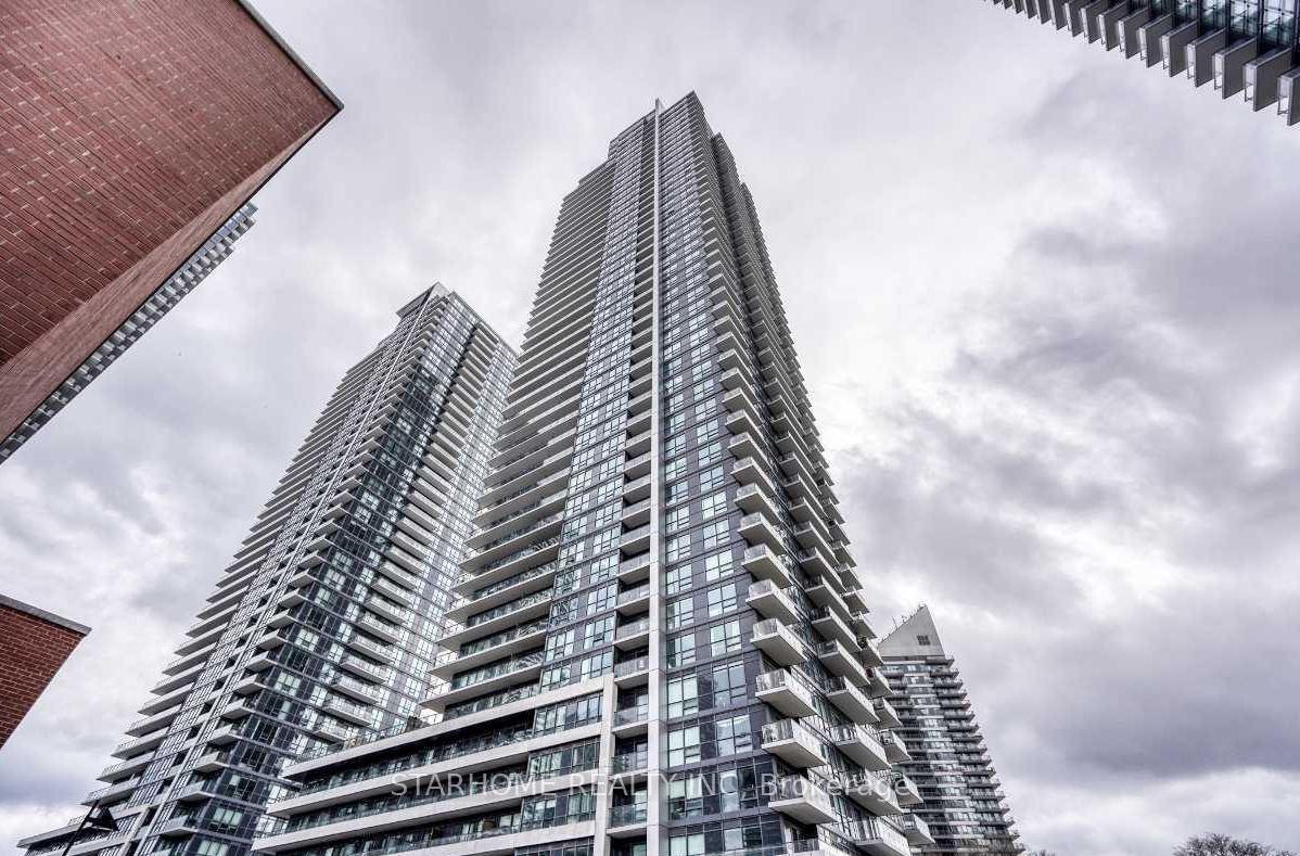 2220-lake-shore-boulevard-w-toronto-etobicoke-ontario-w13644652