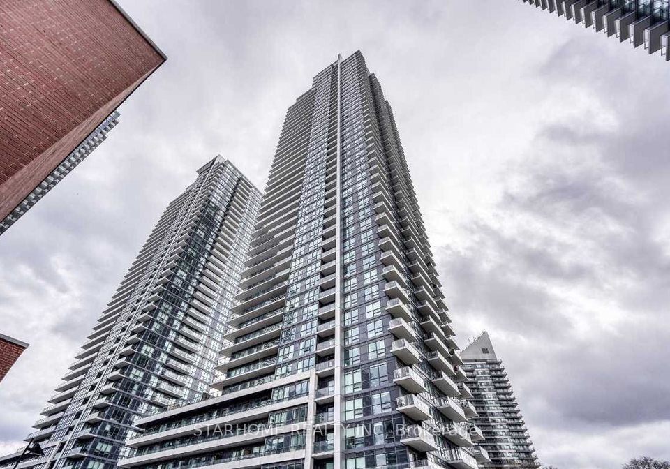2220-lake-shore-boulevard-w-toronto-etobicoke-ontario-w13644652