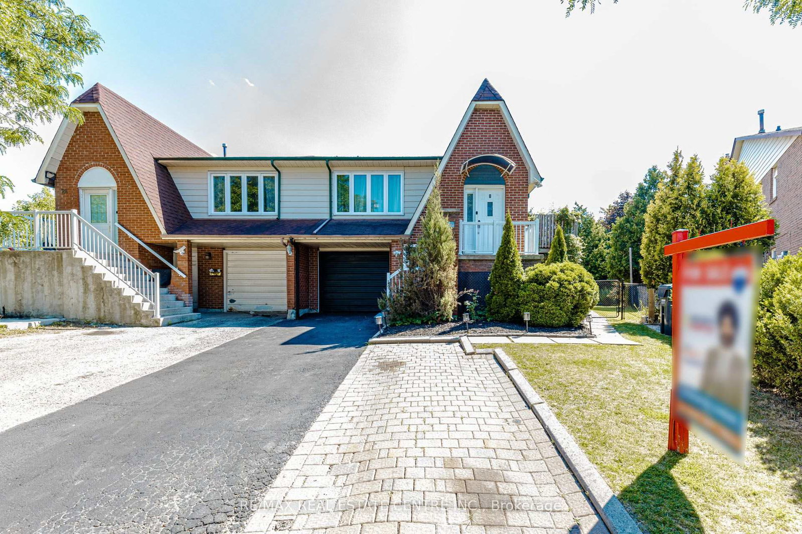 28-foxacre-row-brampton-ontario-w13644666