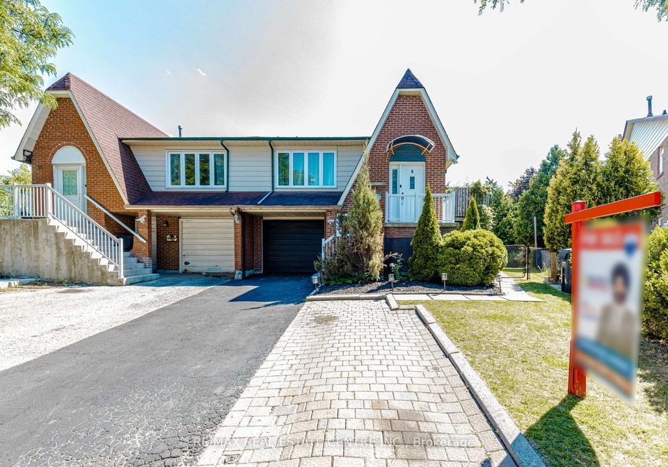 28-foxacre-row-brampton-ontario-w13644666