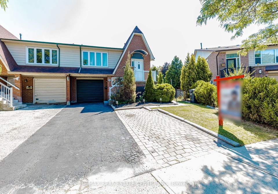 28-foxacre-row-brampton-ontario-w13644666