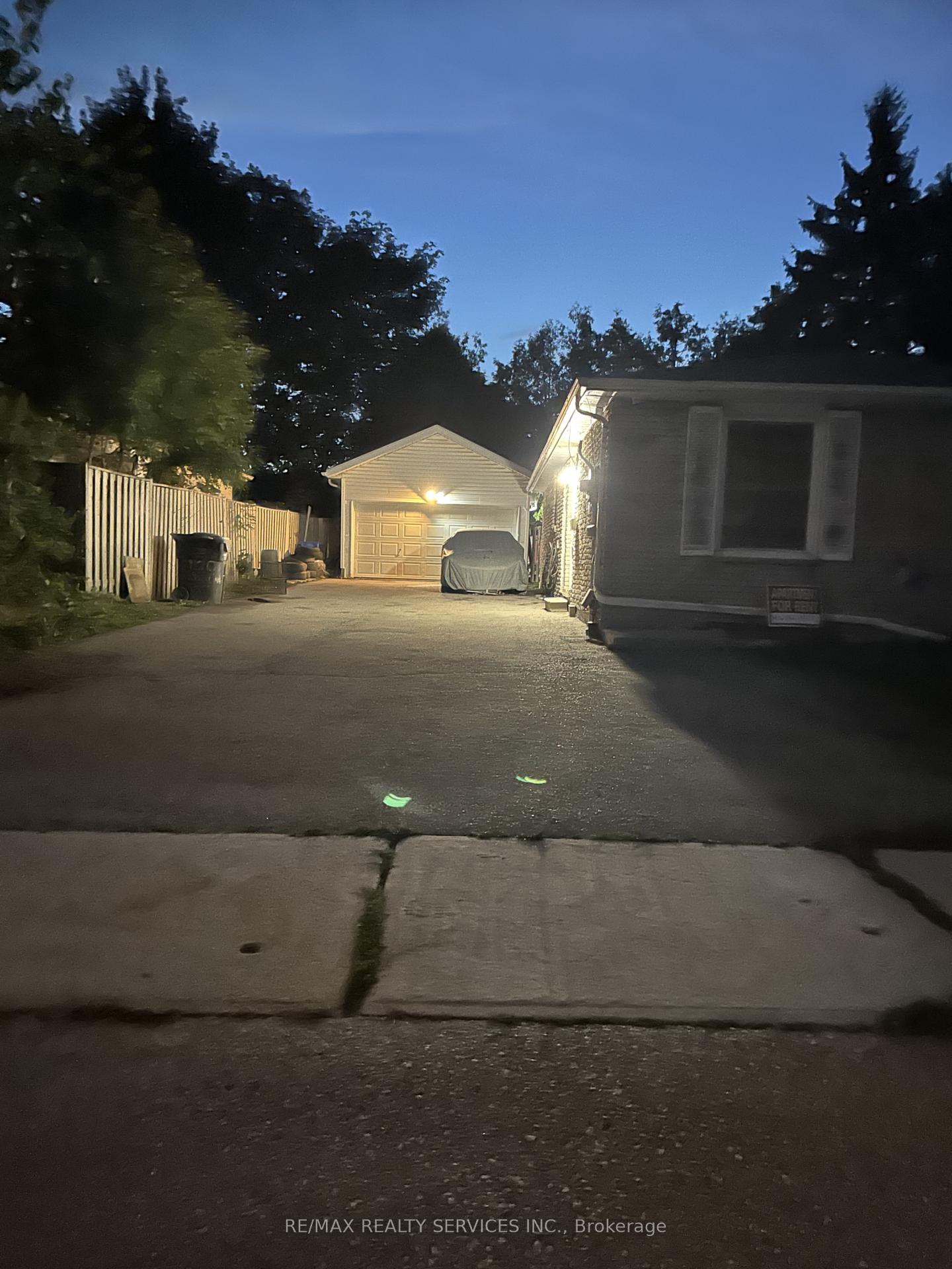 100-sutherland-avenue-brampton-ontario-w13644700