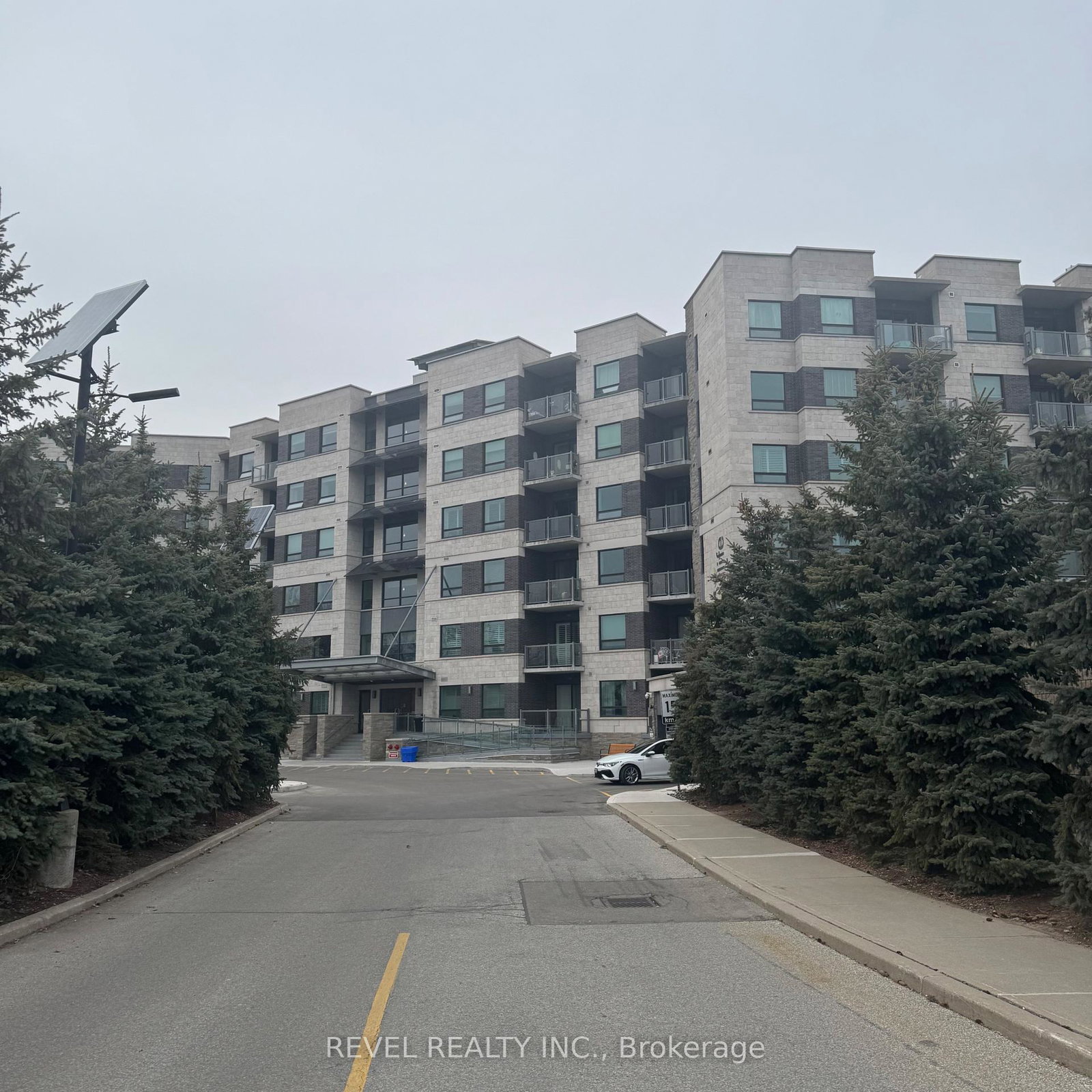 383-main-street-e-milton-ontario-w13645036