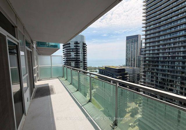 16-brookers-lane-toronto-etobicoke-ontario-w13645062