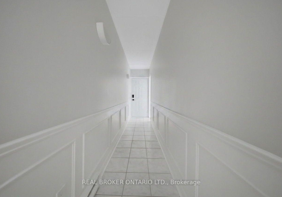 2040-cleaver-avenue-burlington-ontario-w13645102