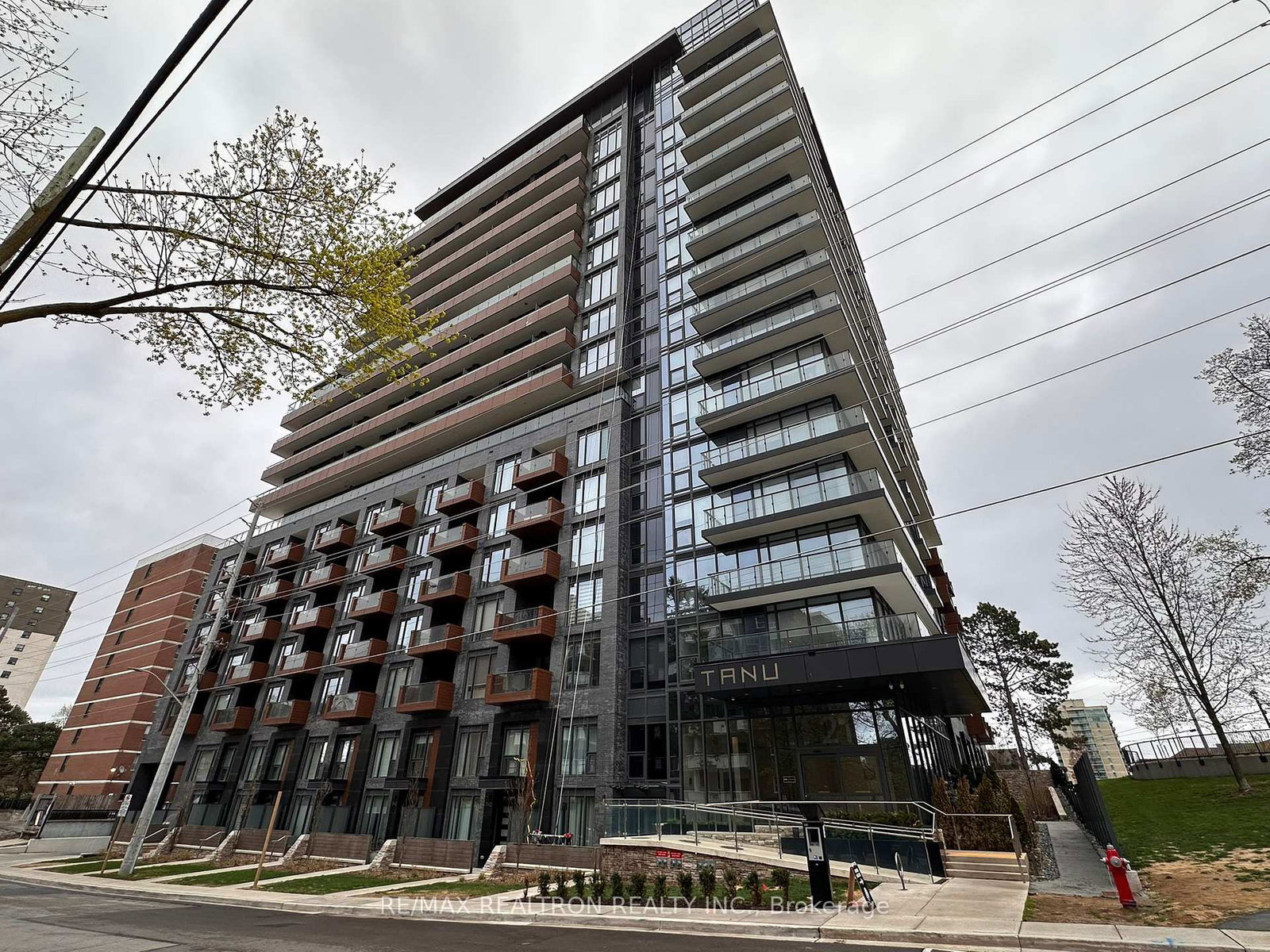 21-park-street-e-mississauga-ontario-w13645218