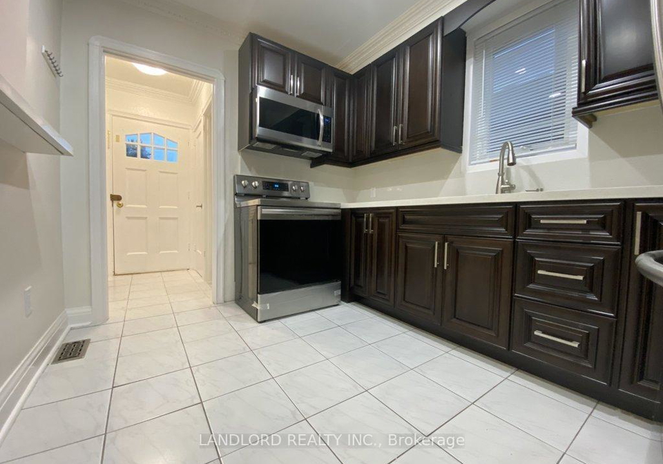 92-holwood-avenue-toronto-toronto-ontario-w13645278