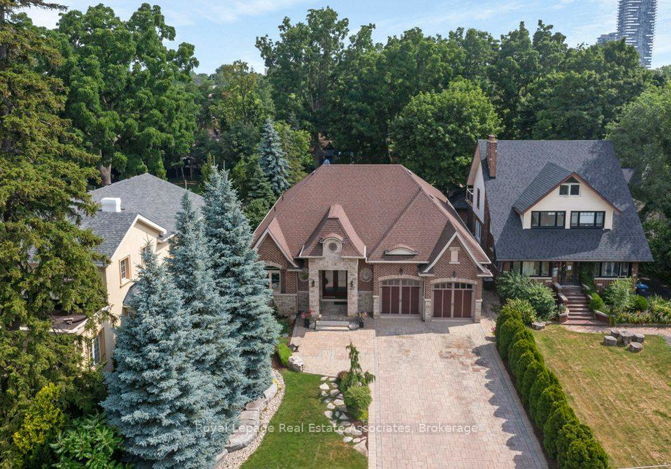 46-scott-street-brampton-ontario-w13645408