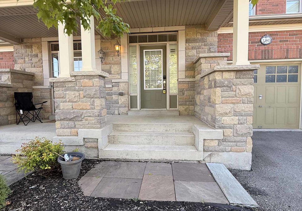 120-hanson-crescent-milton-ontario-w13645462