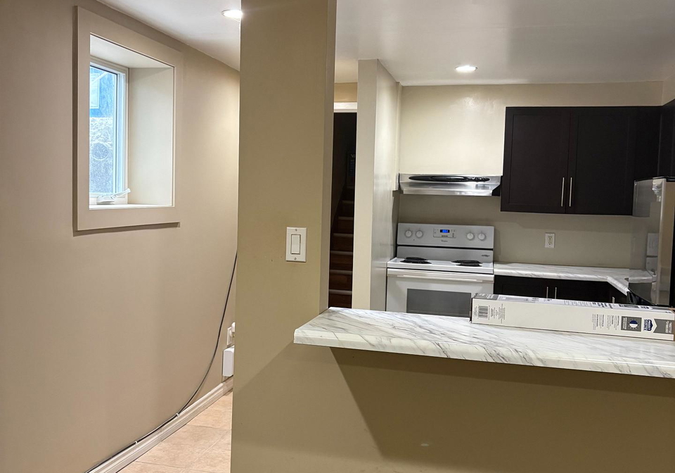 1839-davenport-road-toronto-toronto-ontario-w13645572