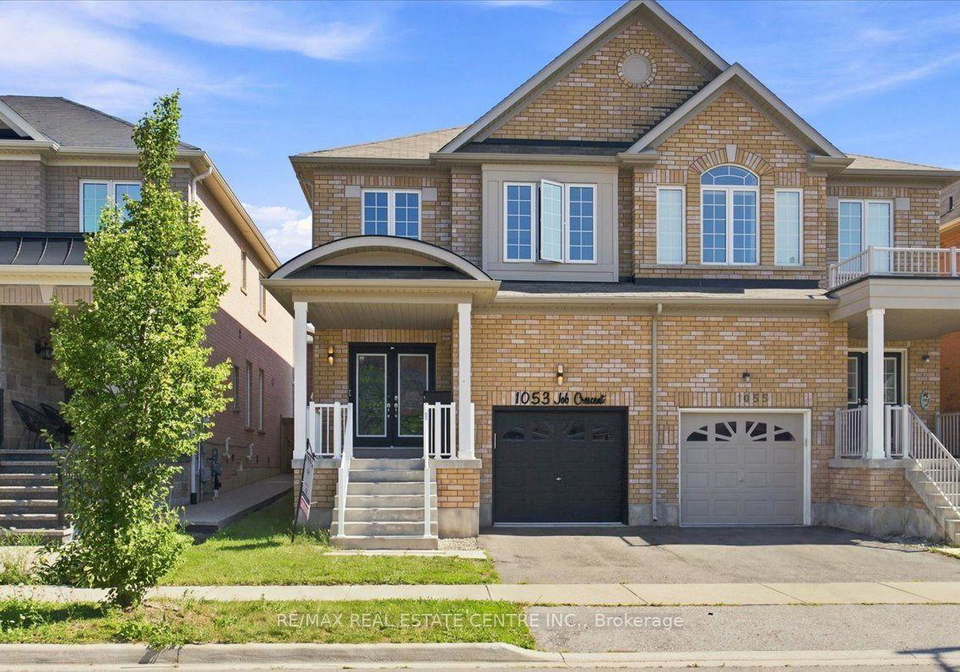 1053-job-crescent-milton-ontario-w13645882