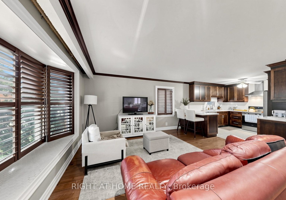 87-riverdale-drive-toronto-etobicoke-ontario-w13645946