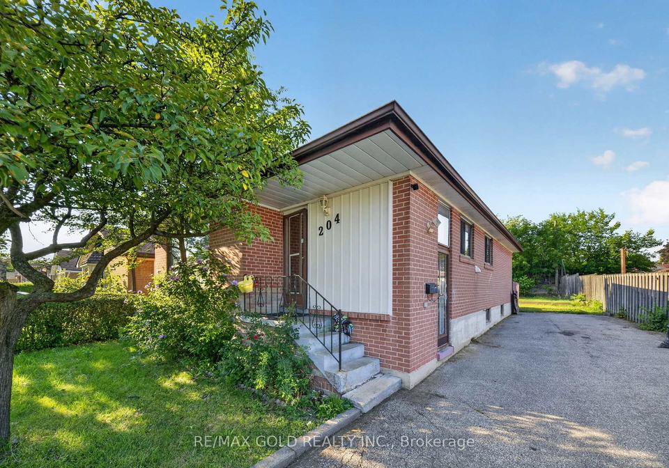 204-taysham-crescent-toronto-etobicoke-ontario-w13645974