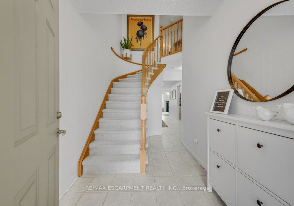 2006-erika-court-oakville-ontario-w13646046
