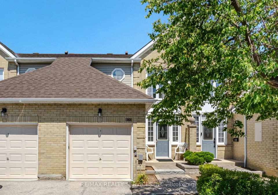 10-hartnell-square-brampton-ontario-w13646090