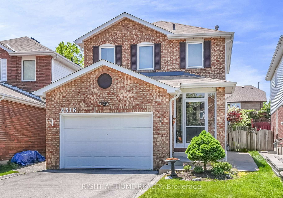4516-donegal-drive-mississauga-ontario-w13646186