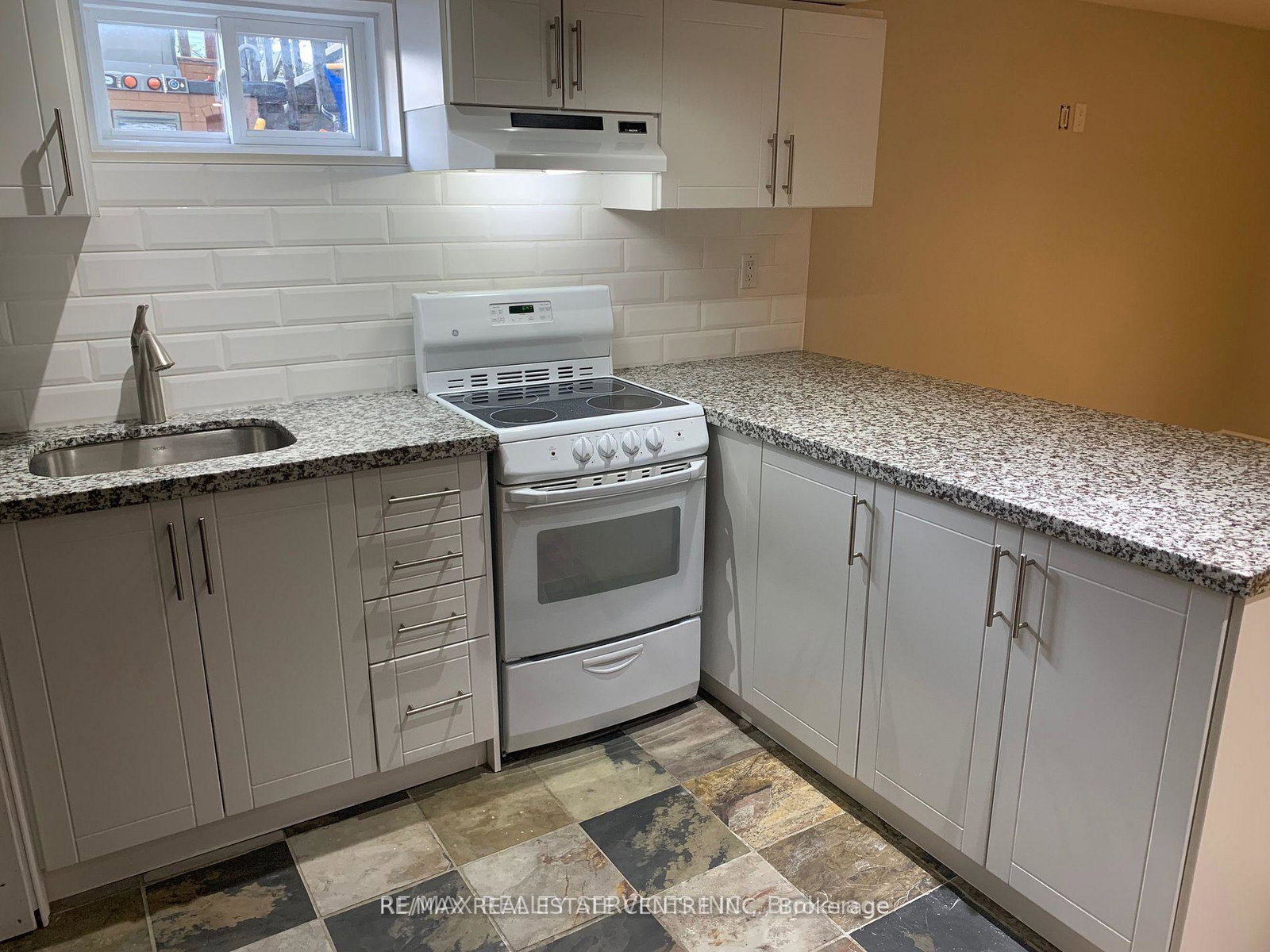 166-bartley-bull-parkway-brampton-ontario-w13646194