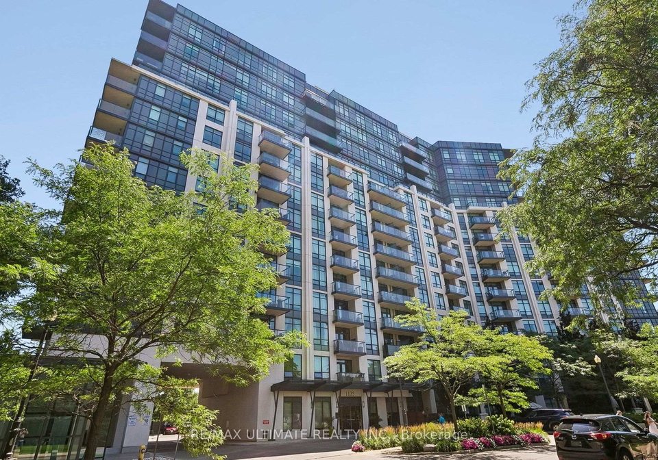 1135-royal-york-road-toronto-etobicoke-ontario-w13646276