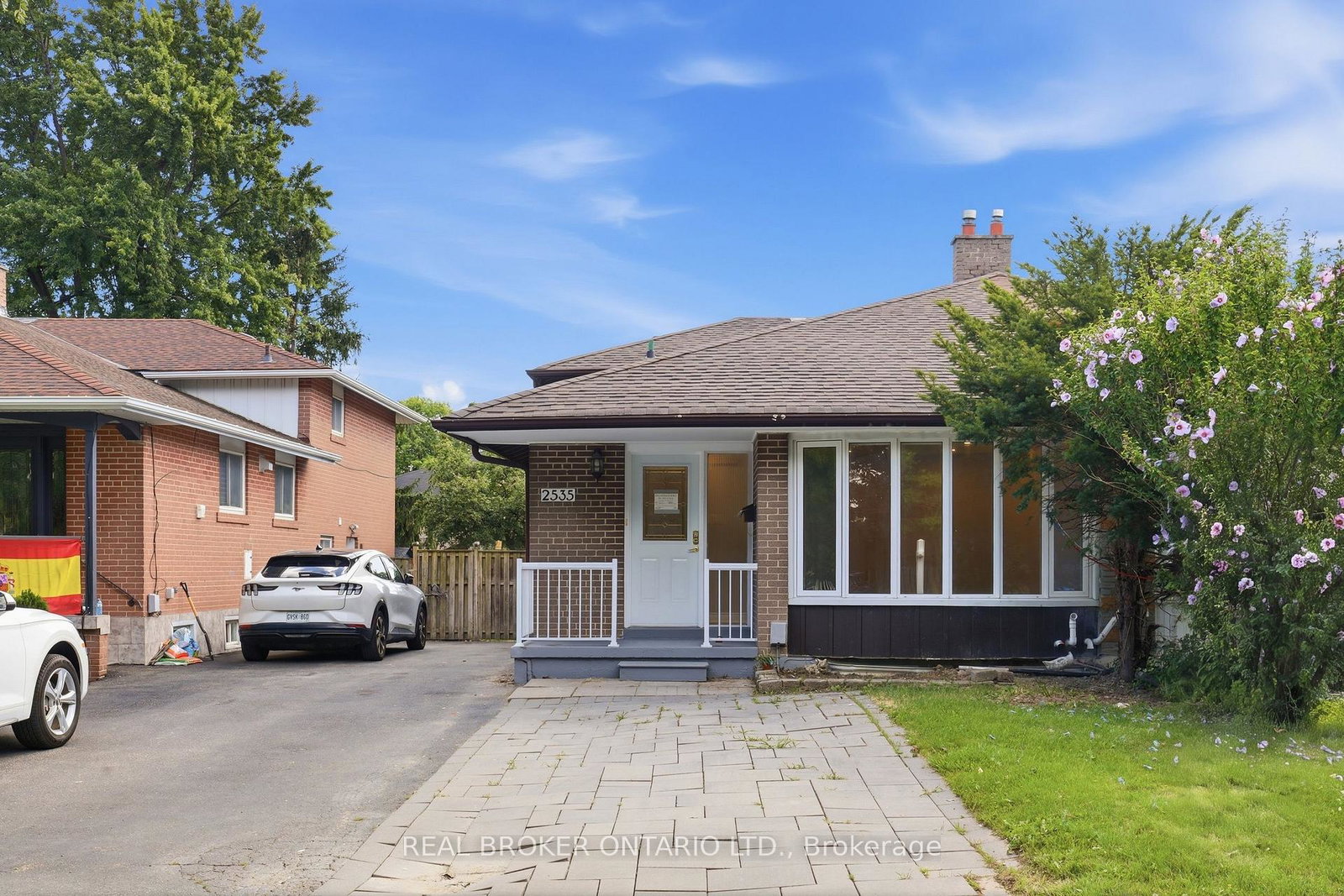 2535-padstow-crescent-mississauga-ontario-w13646318