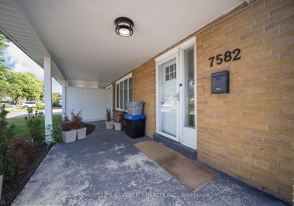 7582-discus-crescent-mississauga-ontario-w13646366