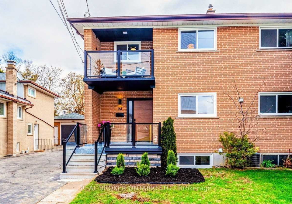 25-newlin-crescent-toronto-york-ontario-w13646392