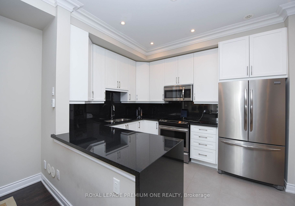 6a-acorn-street-toronto-etobicoke-ontario-w13646436