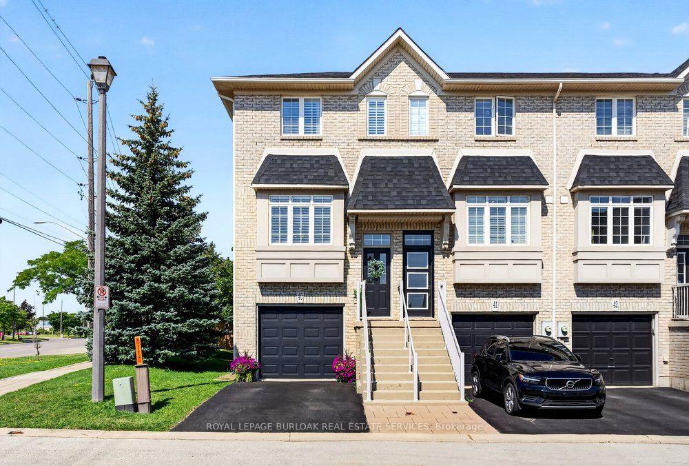 5080-fairview-street-burlington-ontario-w13646454