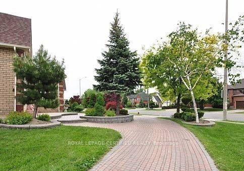5239-creditview-road-mississauga-ontario-w13646818
