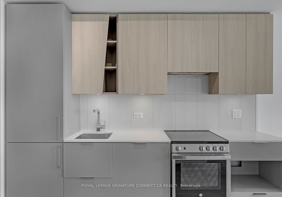 3900-confederation-parkway-mississauga-ontario-w13646876