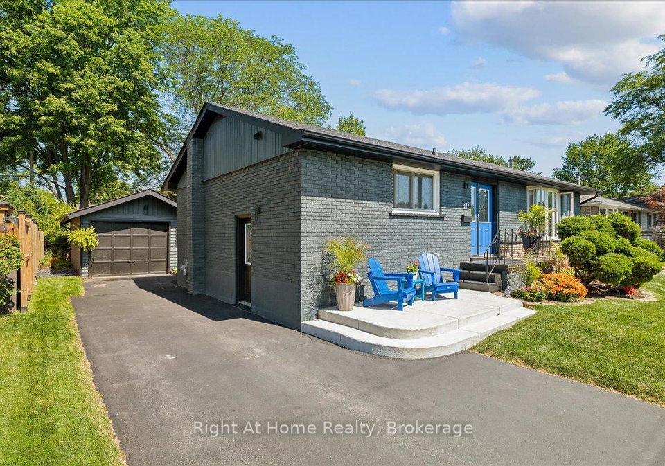 275-kent-crescent-burlington-ontario-w13646886