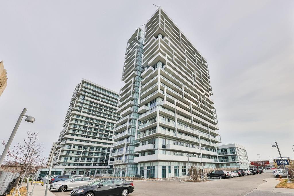 65-speers-road-oakville-ontario-w13647036