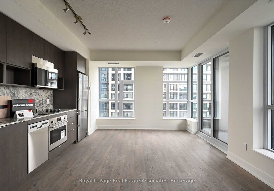 9-mabelle-avenue-toronto-etobicoke-ontario-w13647066
