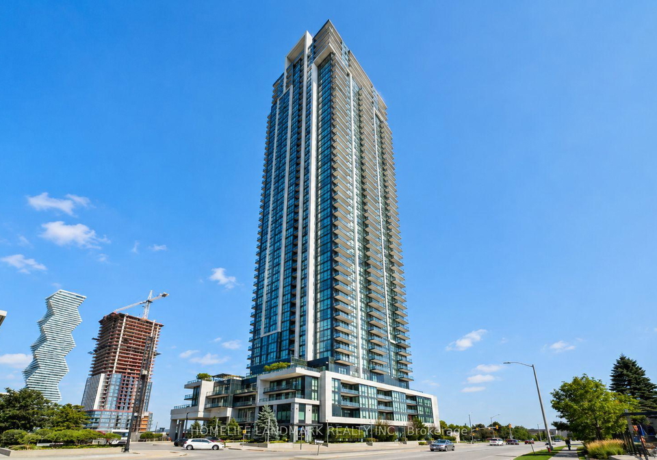 3975-grand-park-drive-mississauga-ontario-w13647080