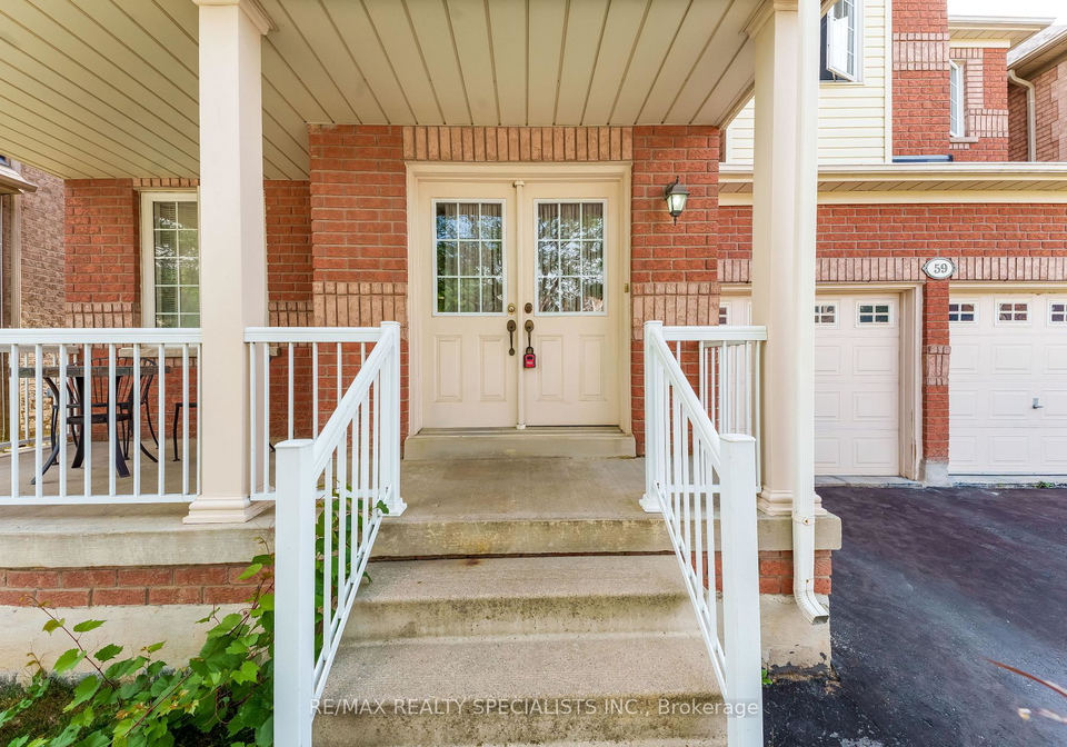 59-masters-green-crescent-brampton-ontario-w13647088