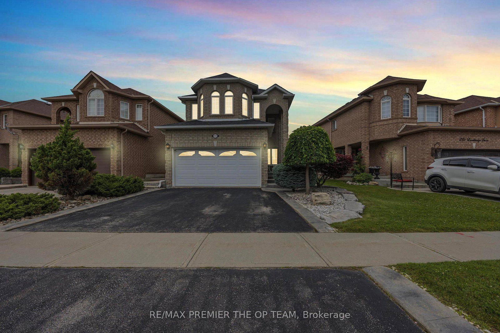 223-landsbridge-street-caledon-ontario-w13647090