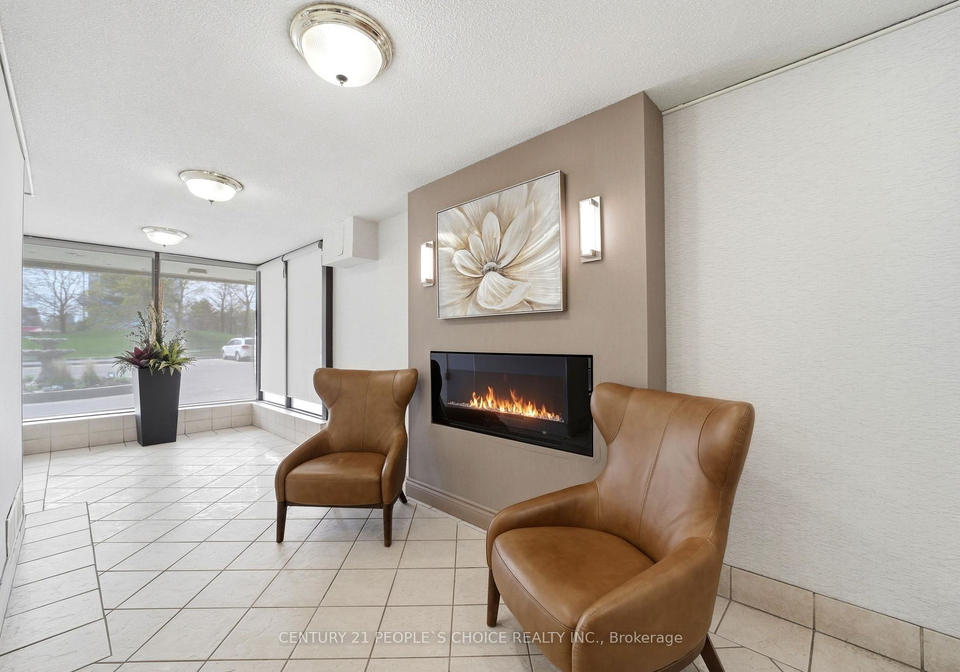 18-knightsbridge-road-brampton-ontario-w13647184