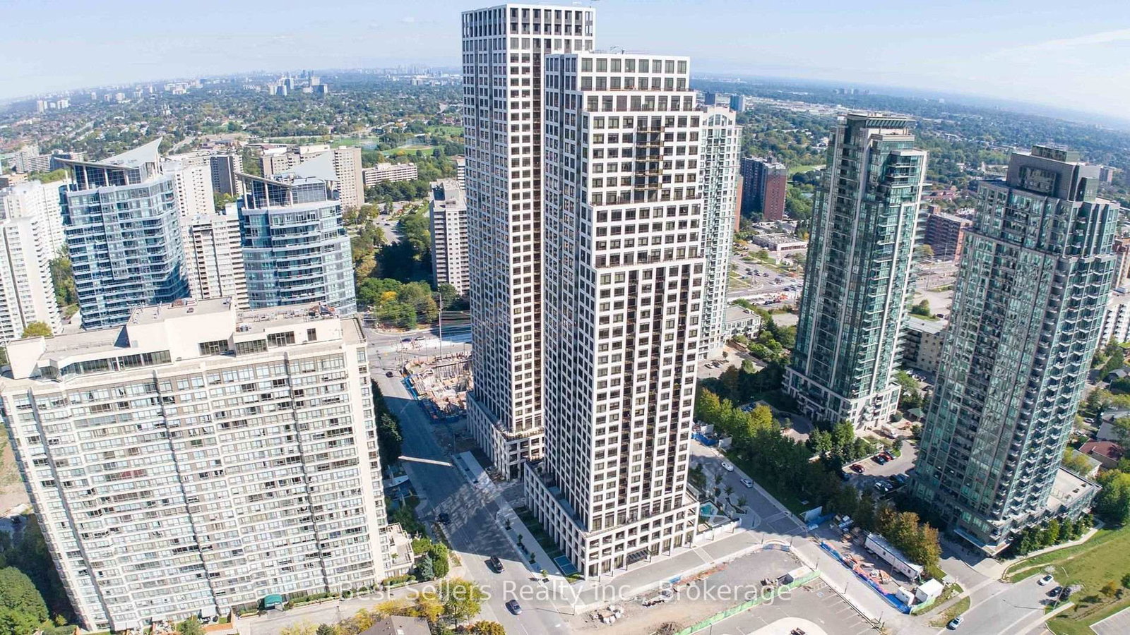 36-elm-drive-mississauga-ontario-w13647302