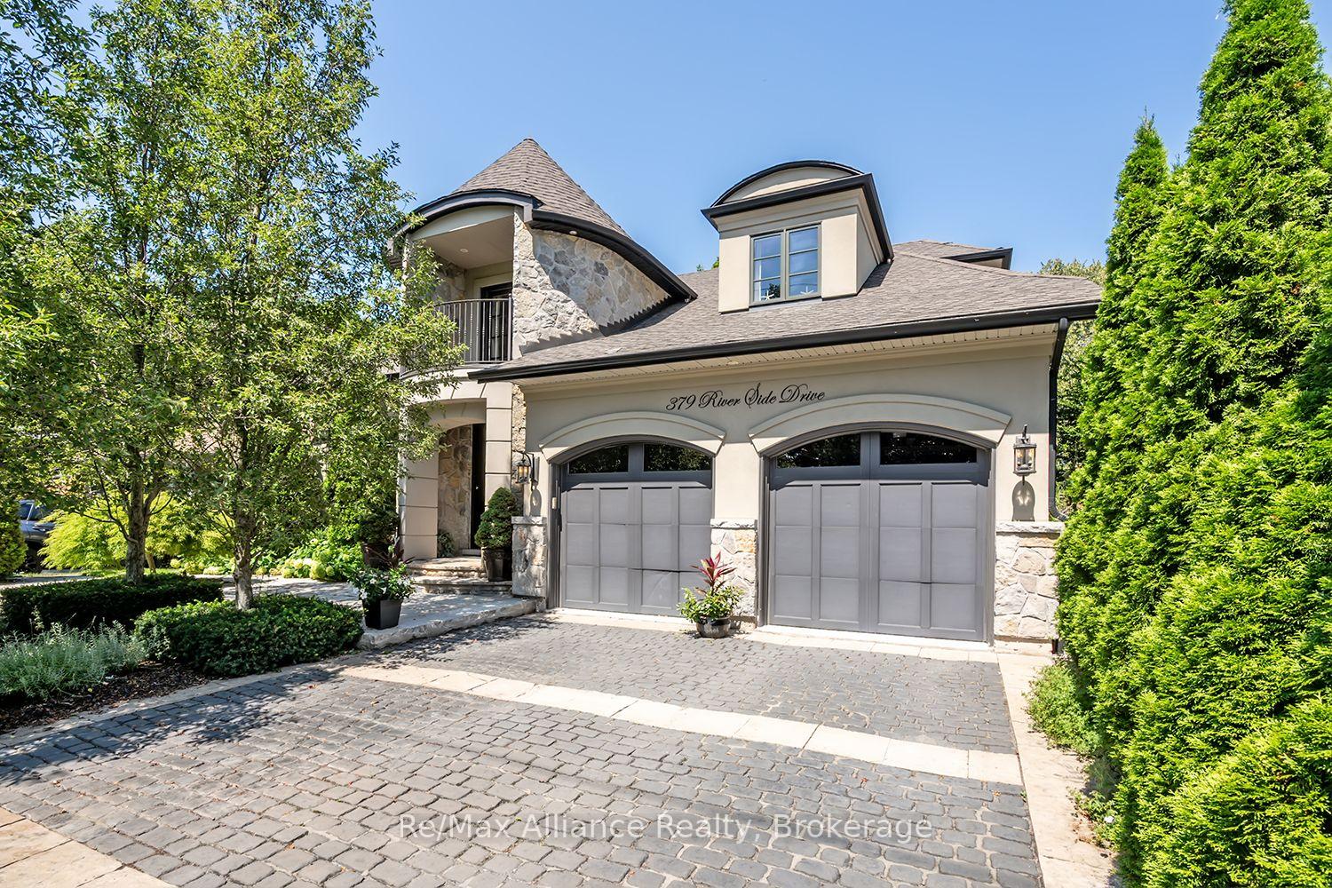 379-river-side-drive-oakville-ontario-w13647310