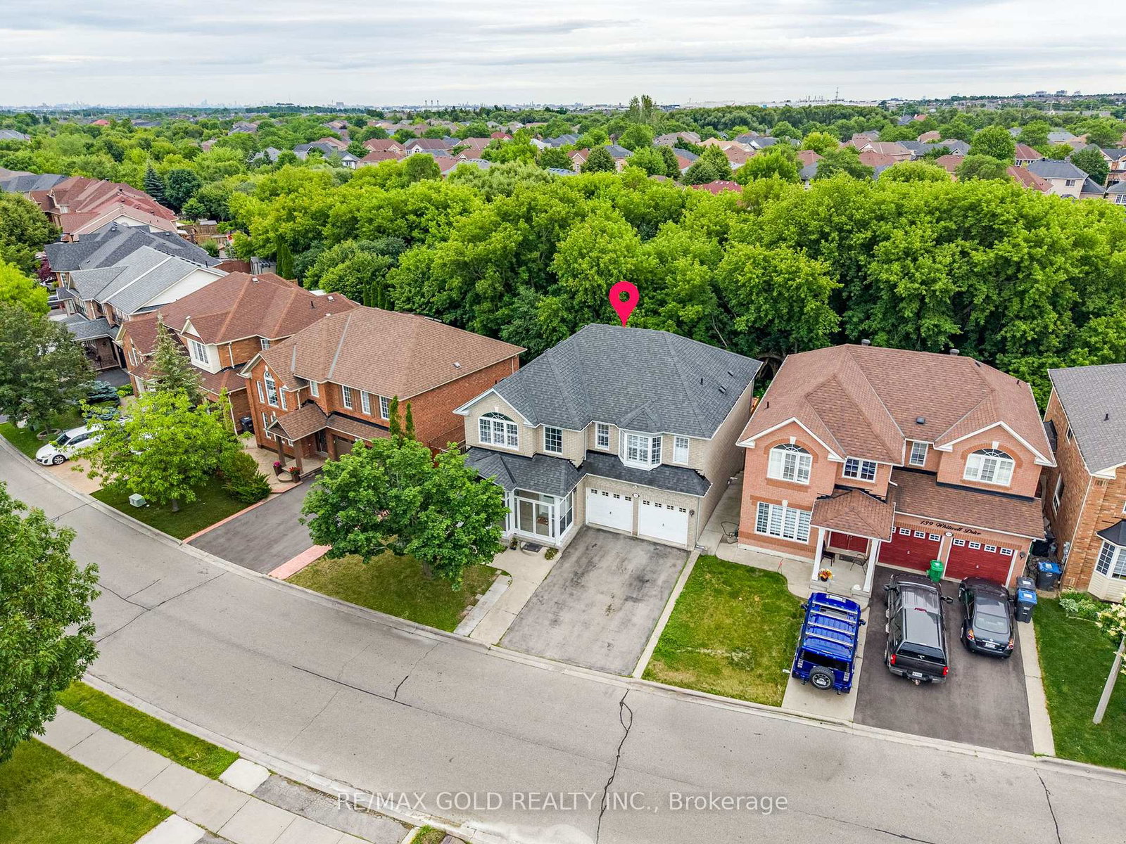 141-whitwell-drive-brampton-ontario-w13647656