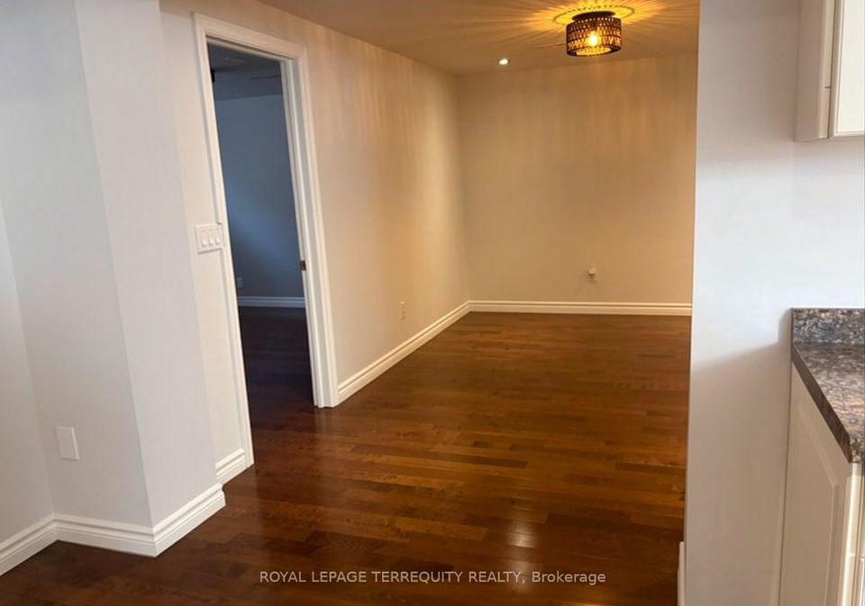 896-fourth-street-mississauga-ontario-w13647680