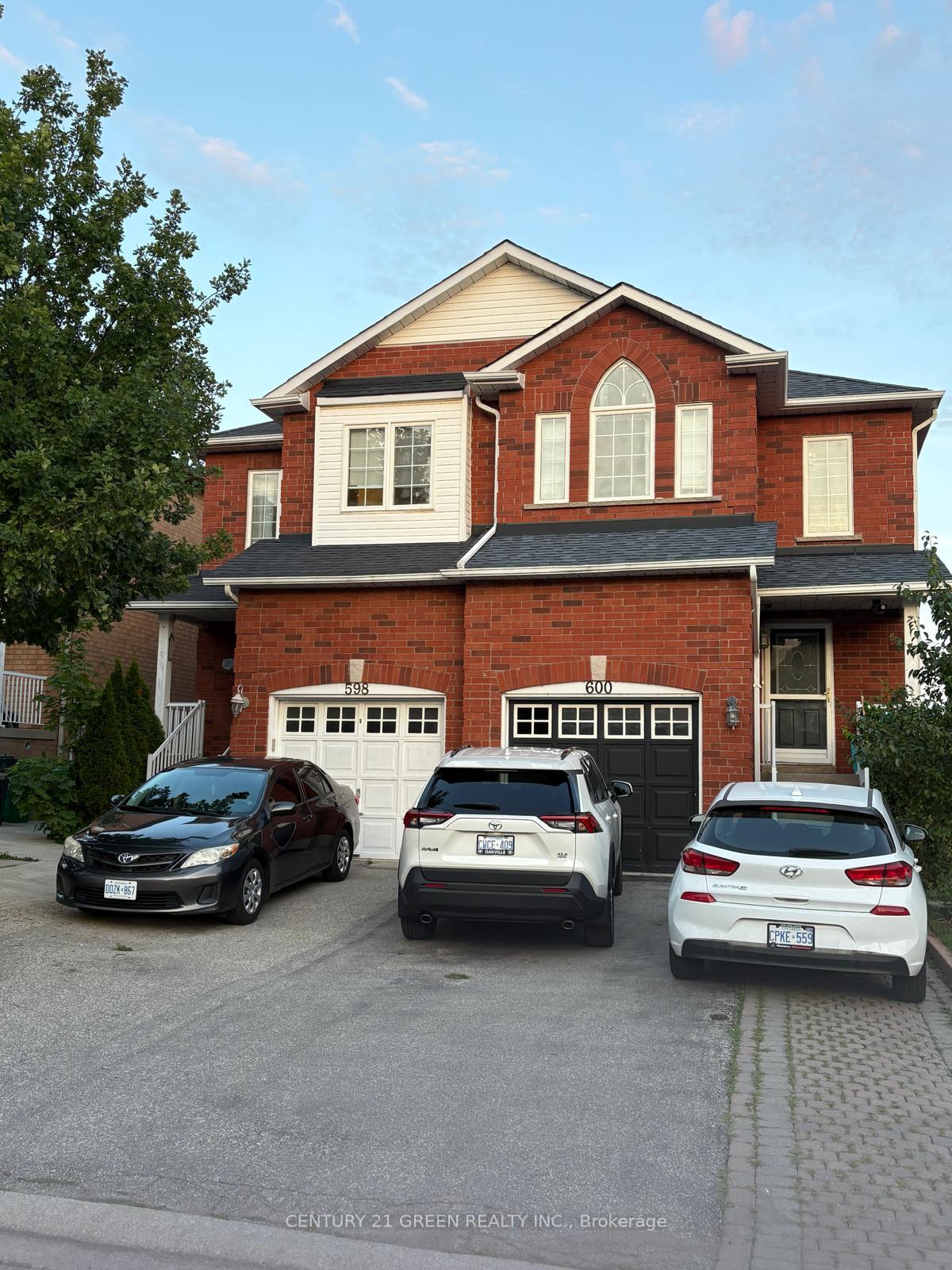 598-dolly-bird-lane-mississauga-ontario-w13647682