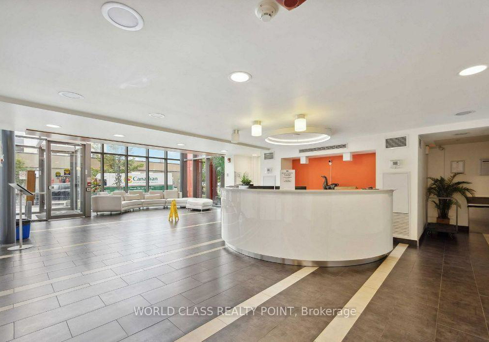 15-james-finlay-way-toronto-york-ontario-w13647712