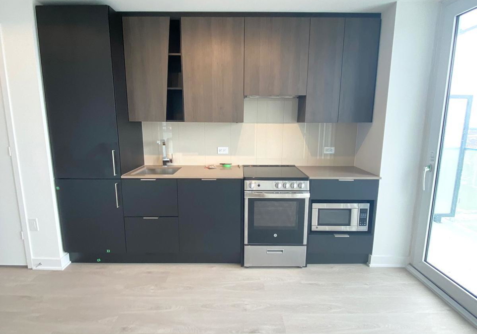 3900-confederation-parkway-mississauga-ontario-w13647736