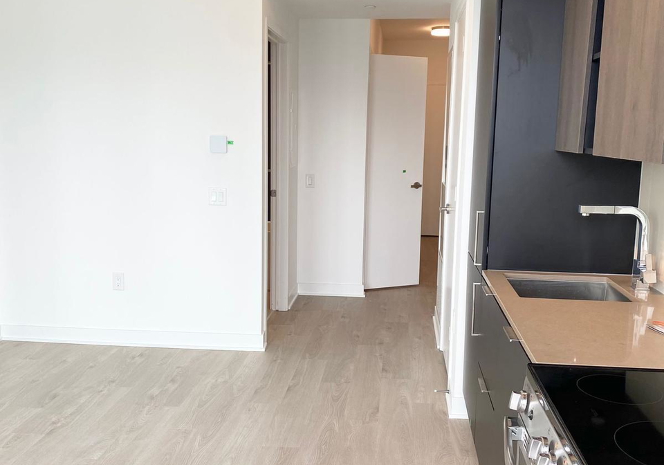 3900-confederation-parkway-mississauga-ontario-w13647736