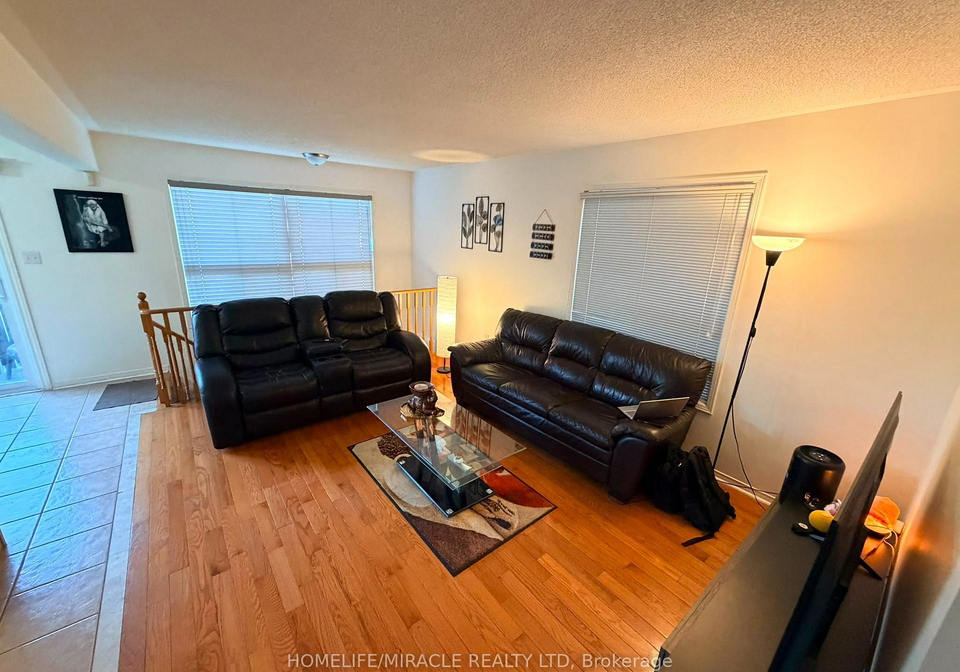 9-farthingale-crescent-brampton-ontario-w13647742