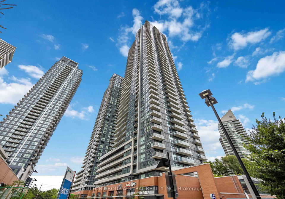2220-lake-shore-boulevard-w-toronto-etobicoke-ontario-w13647896