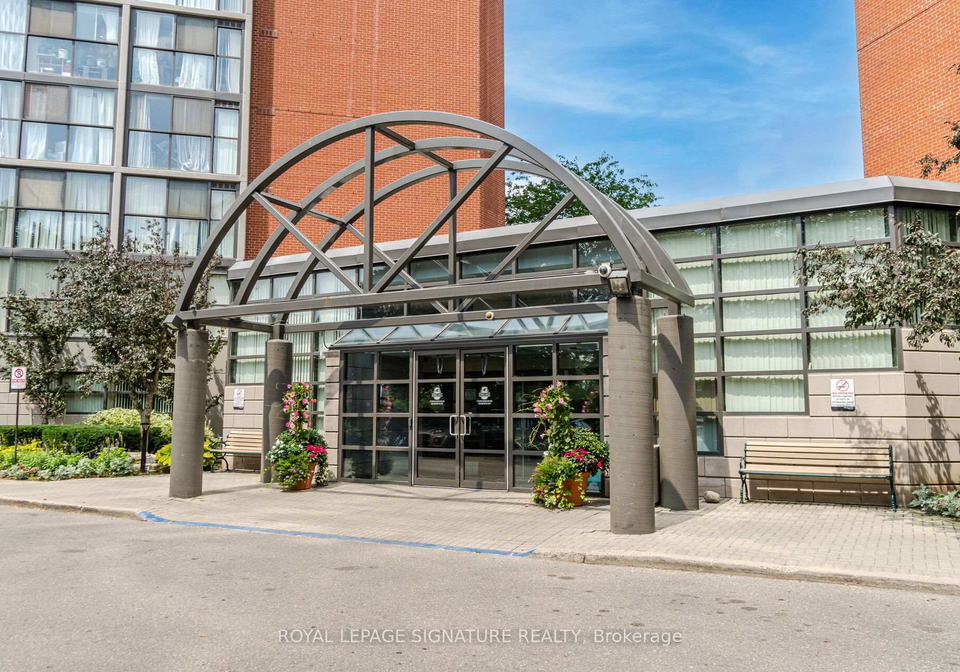 4185-shipp-drive-mississauga-ontario-w13647984