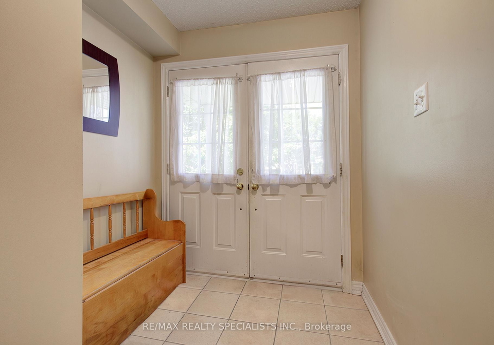 6629-blackheath-ridge-mississauga-ontario-w13648098