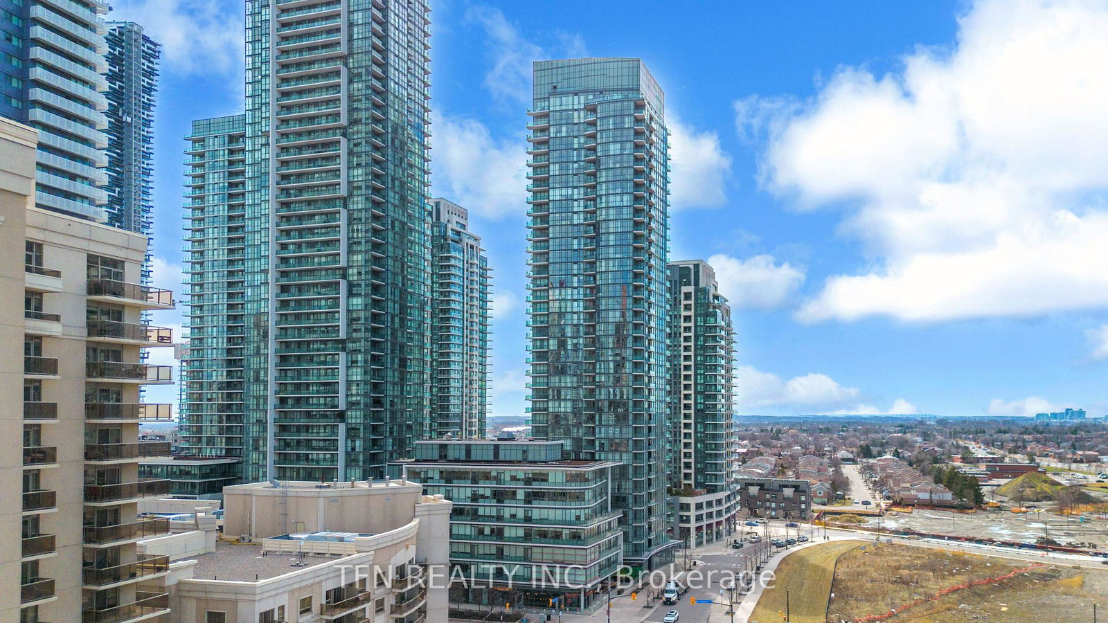 4099-brickstone-mews-mississauga-ontario-w13648118