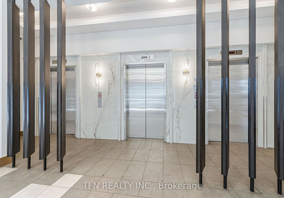 4099-brickstone-mews-mississauga-ontario-w13648118